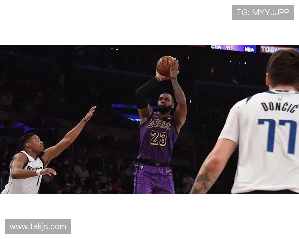 詹姆斯东契奇掌节奏我主打快攻 詹姆斯东契奇掌节奏我主打快攻